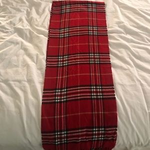 Burberry red scarf look alike